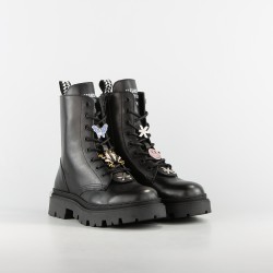 JOHN RICMOND, Μποτάκια, 