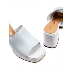 Sante πέδιλο, mule